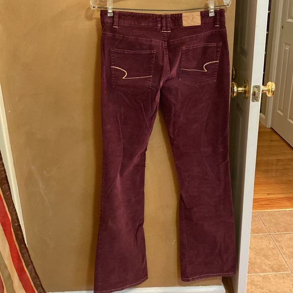 American eagle maroon cords - Picture 3 of 3